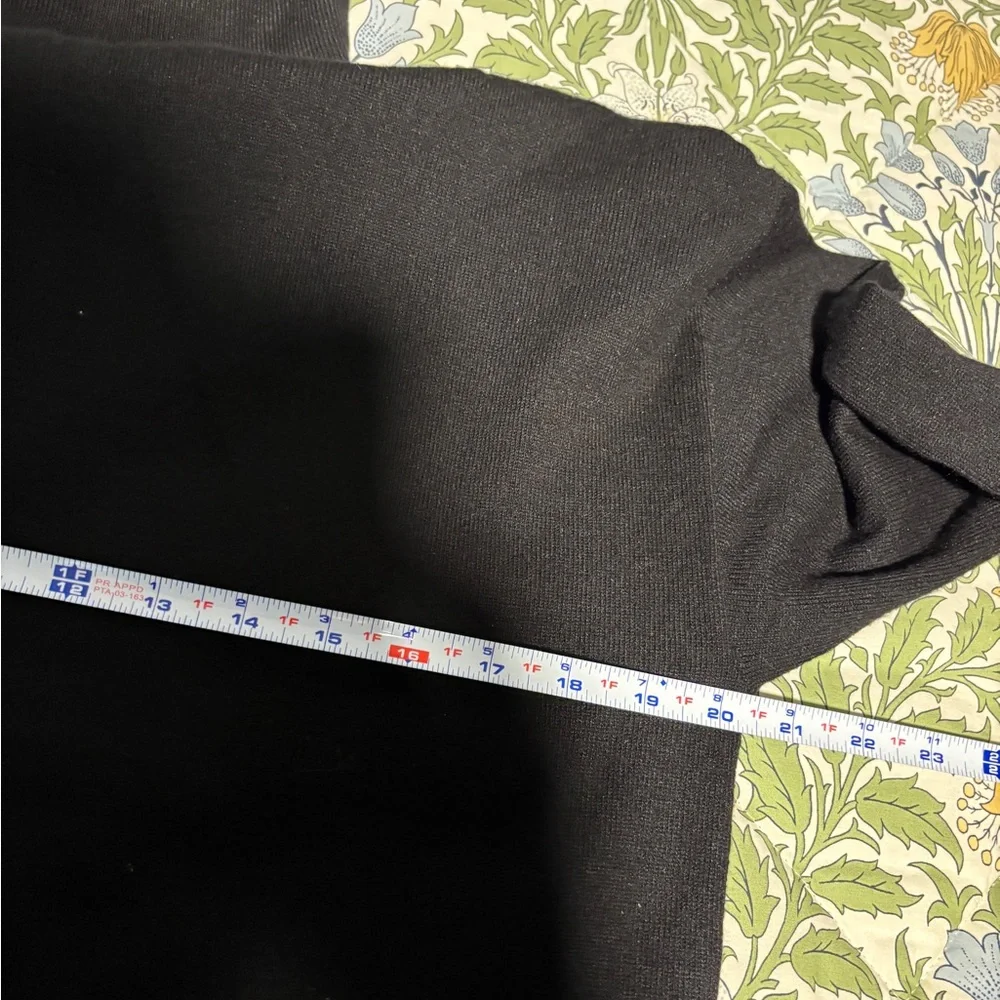 Rachel Roy Black Turtleneck Sweater L